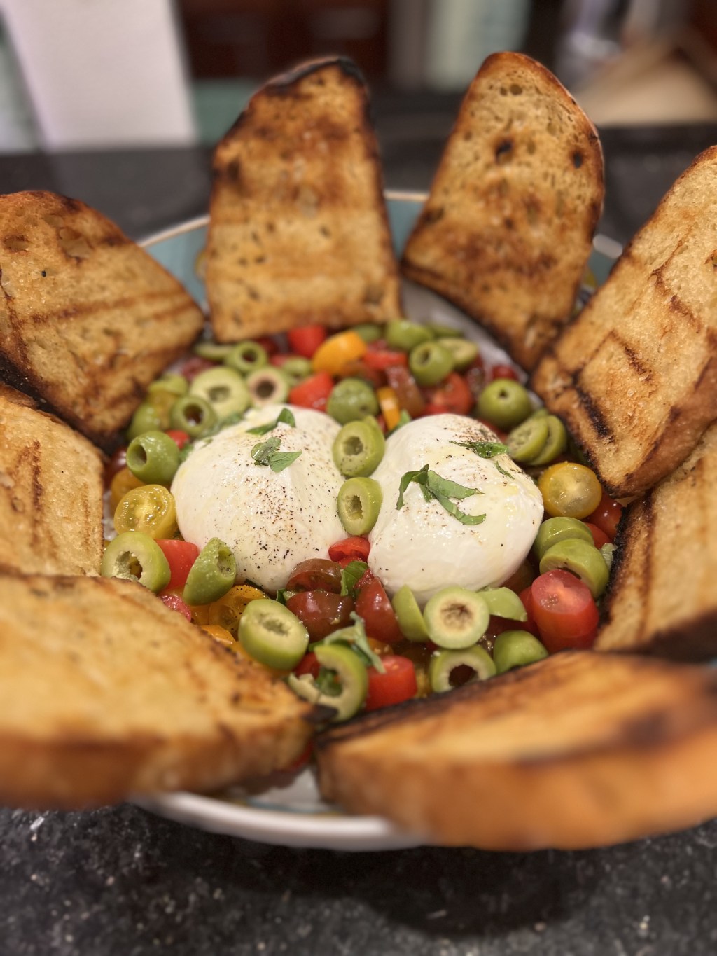 Grilled Bread w/&nbsp;Burrata